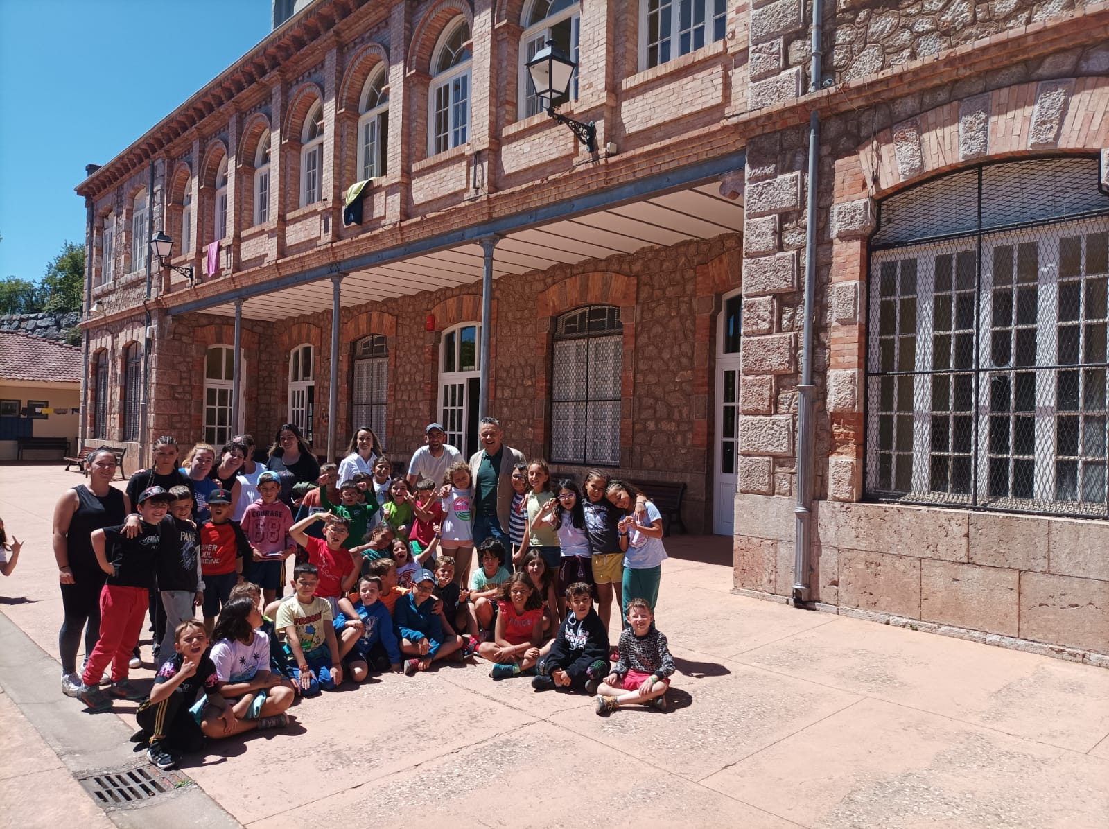 Imagen de grupo de la visita