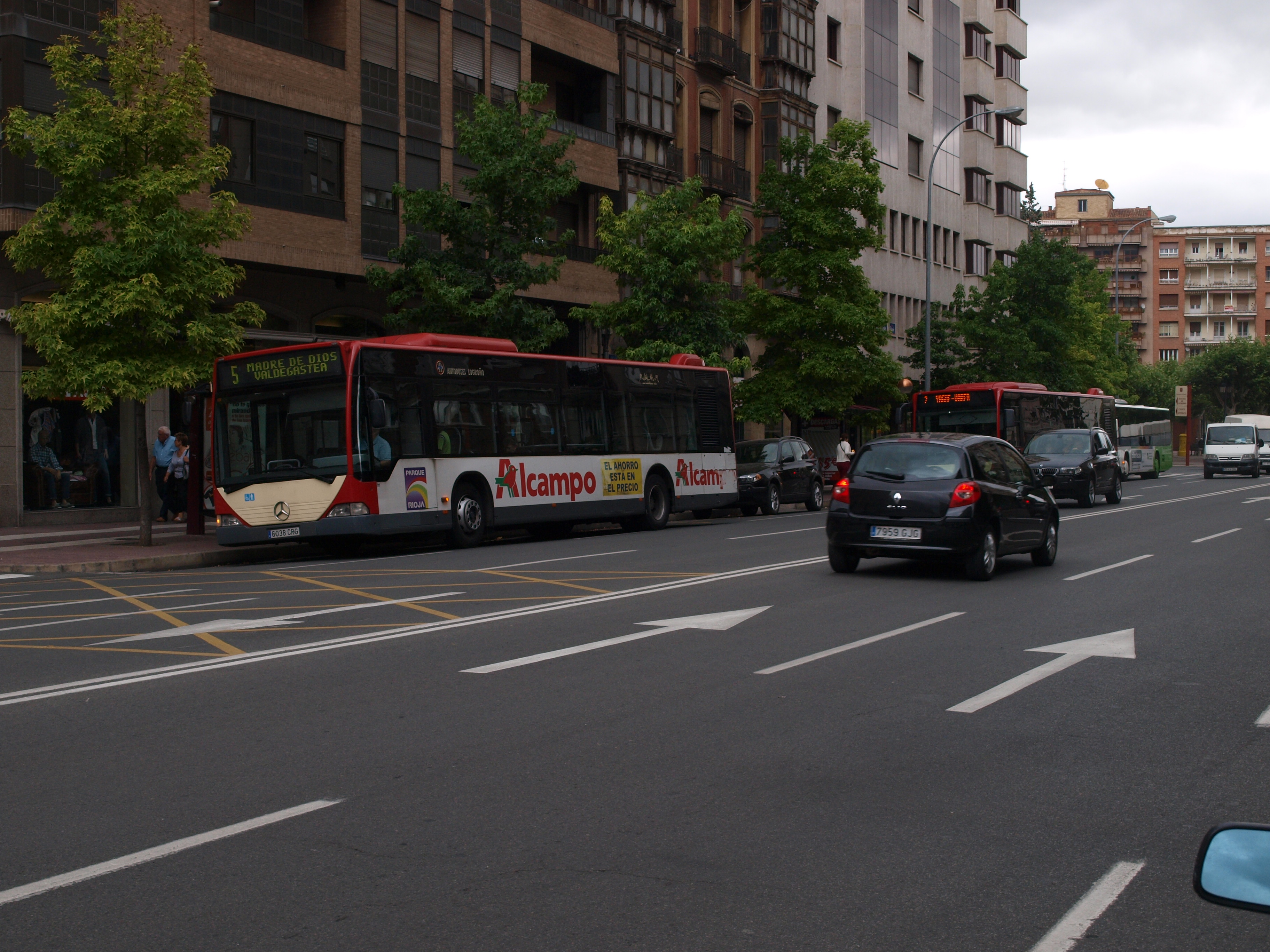 Imagen de autobús urbano