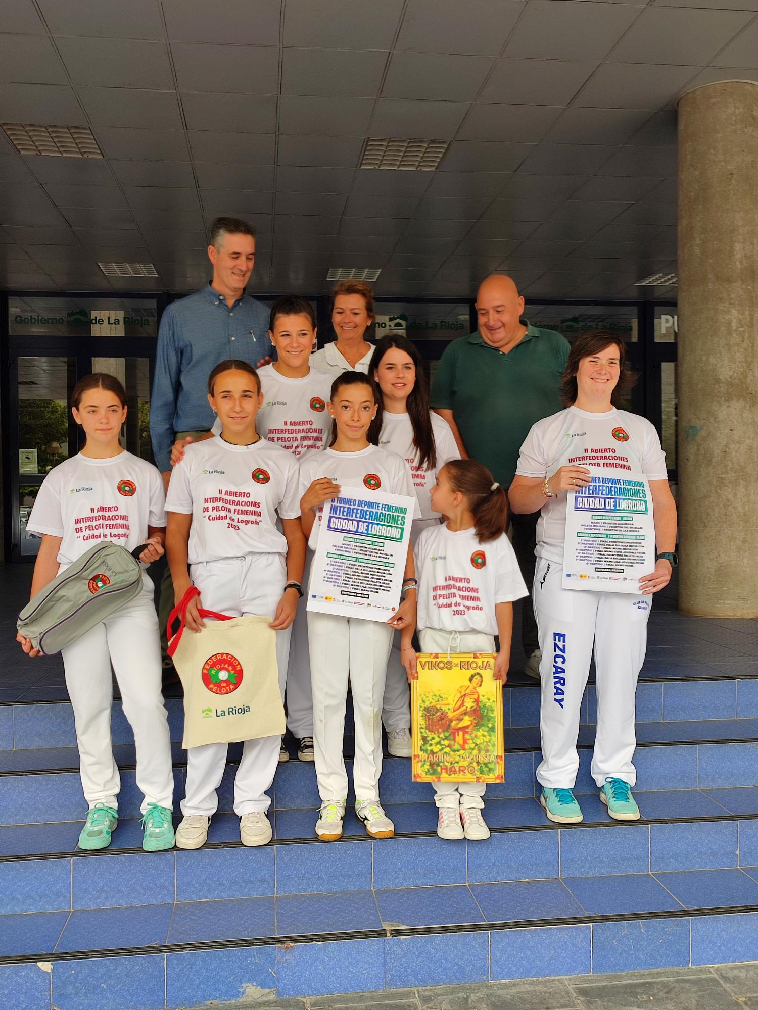 Imagen Logroño acoge el II Abierto Interfederaciones de Pelota Femenina