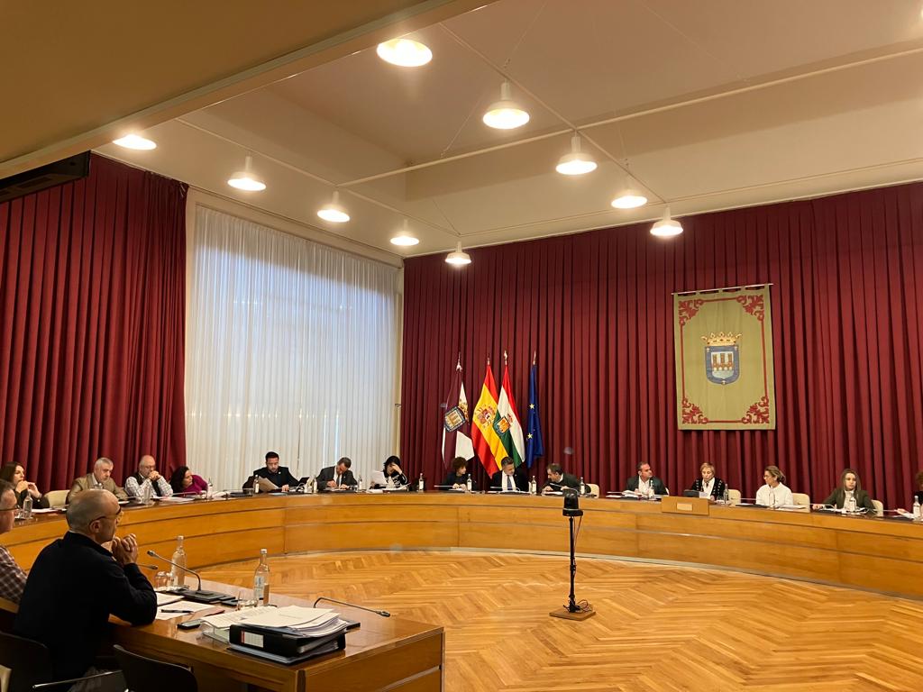 Imagen El Ayuntamiento de Logroño solicitará la emisión de un sobre con sello y matasellos para conmemorar el V Centenario de la Puerta de Carlos V