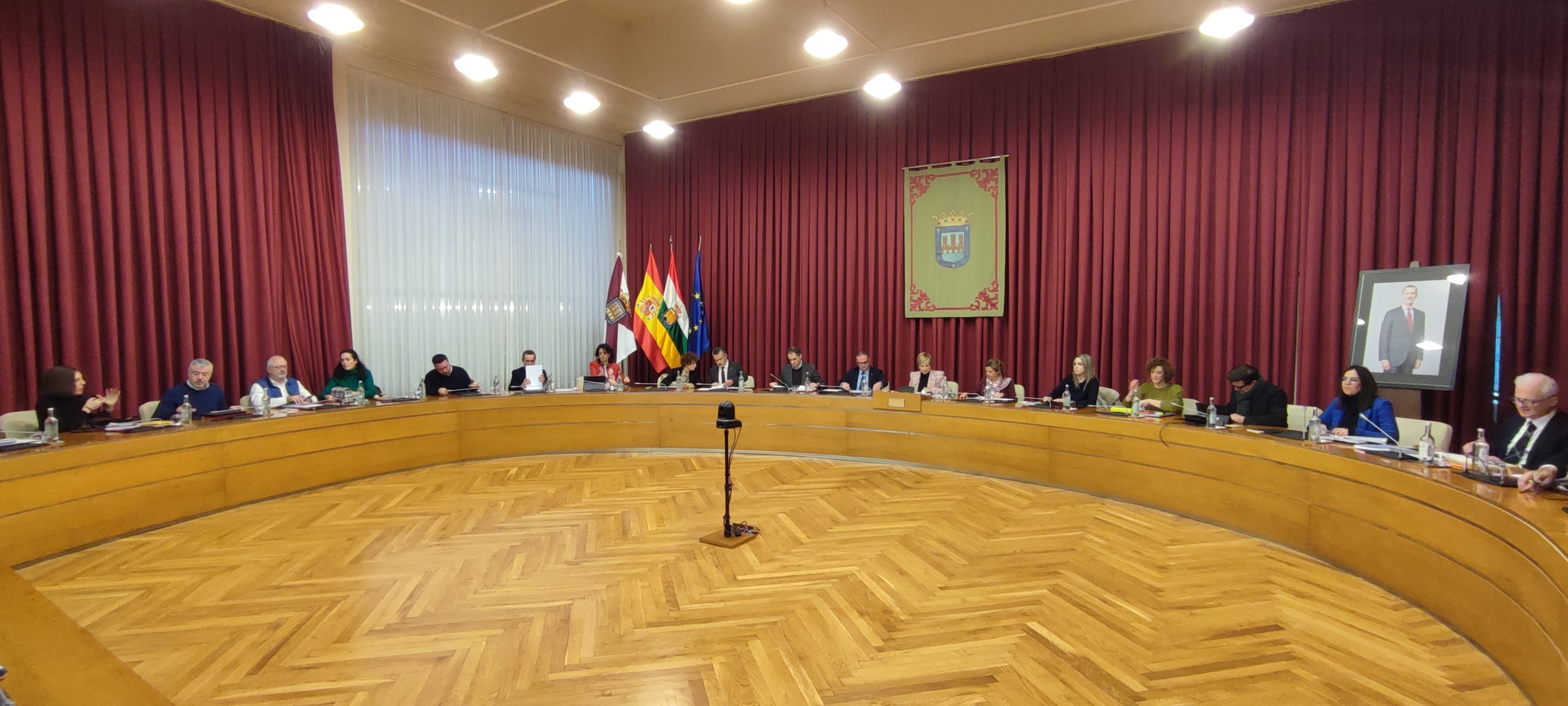 El Ayuntamiento de Logroño aprueba un presupuesto de 199,5 millones de  euros para 2024 con 31 millones en inversiones y “retos y compromisos para  crecer como ciudad” Ayuntamiento de Logroño