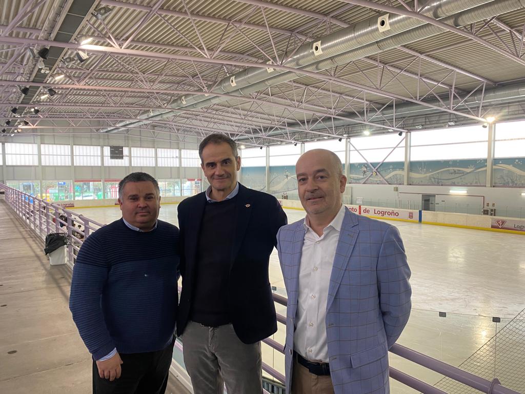 Imagen La pista de hielo de Lobete acogerá este fin de semana el Festival U13 de Hockey Hielo en el que participarán 120 niños y niñas de toda España