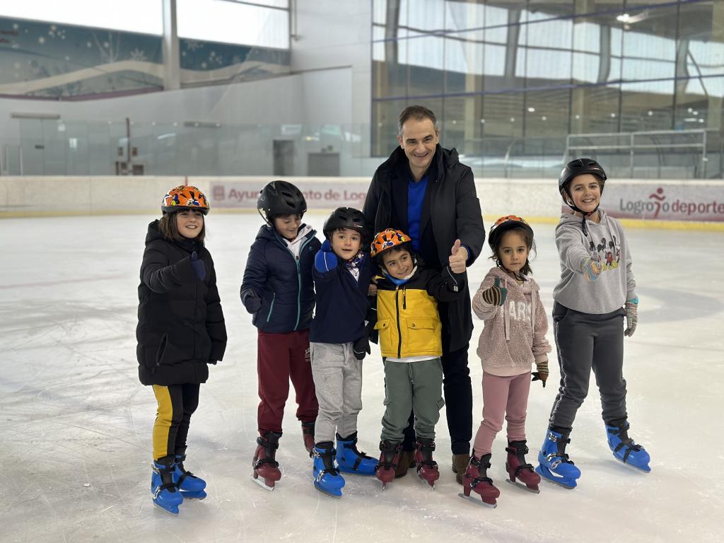 Imagen La pista de hielo de Lobete espera la visita de más de 6.000 niños y niñas dentro de la campaña escolar de patinaje