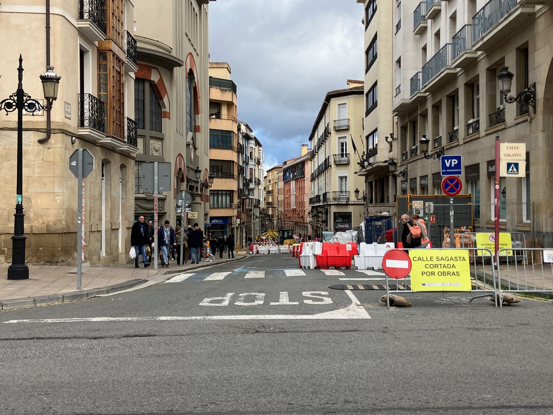 Obras en la calle Sagasta