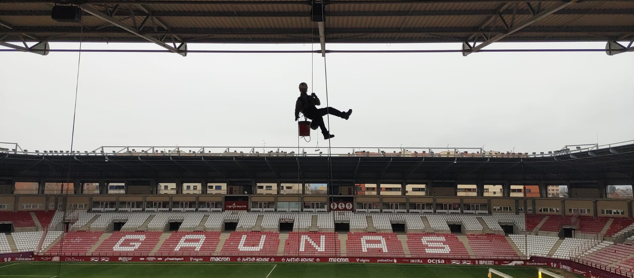 Imagen El Estadio Municipal de fútbol de Las Gaunas estrenará este fin de semana un nuevo sistema de megafonía