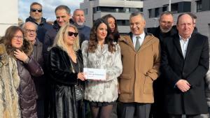 Imagen Escobar destaca en la inauguración de la calle Ovi de Francisco que “es un homenaje de Logroño a su labor como pionera del periodismo riojano y luchadora por la igualdad”