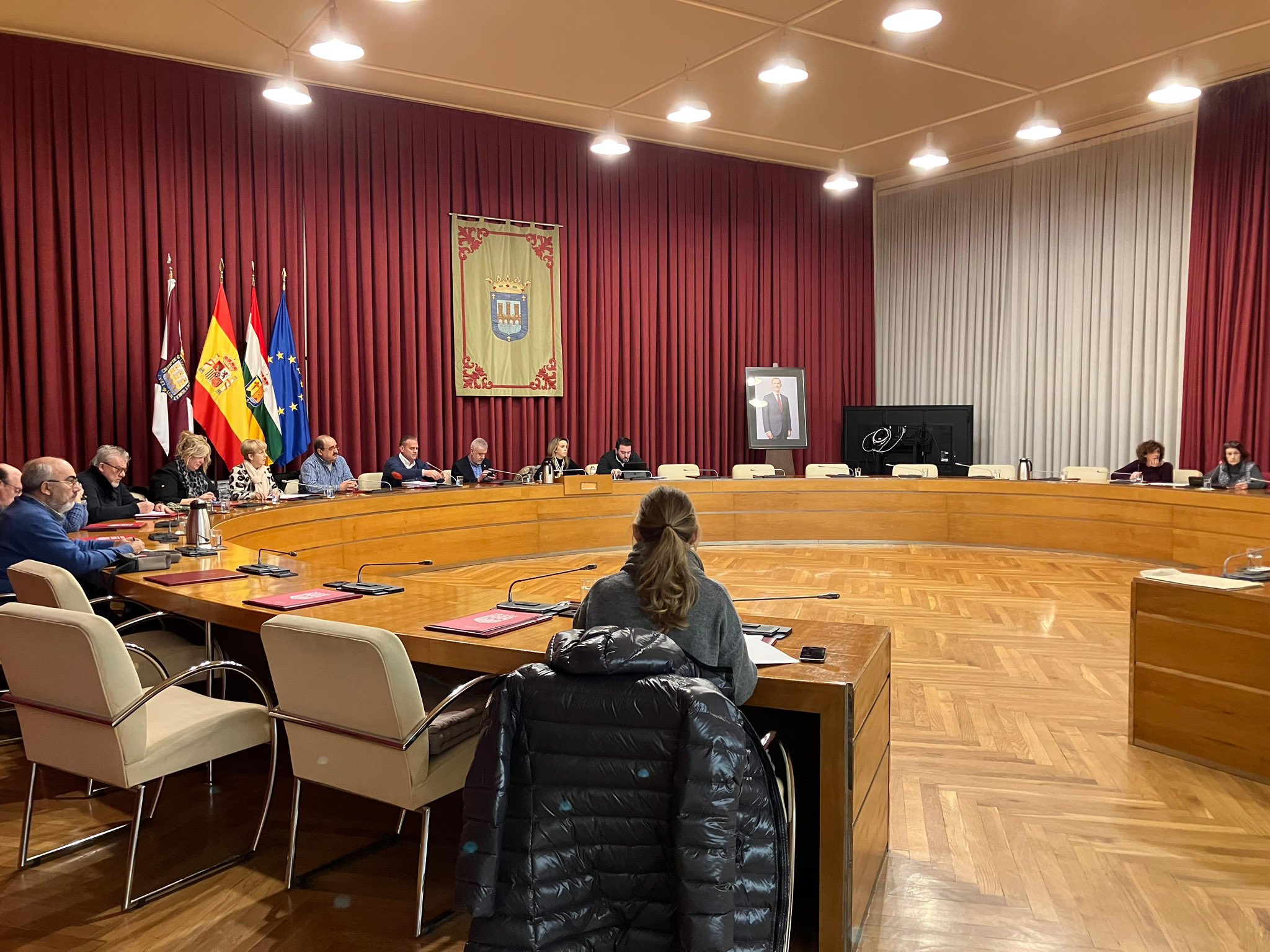 Reunión de la Junta de Distrito de la Zona Oeste en el Salón de Plenos del Ayuntamiento