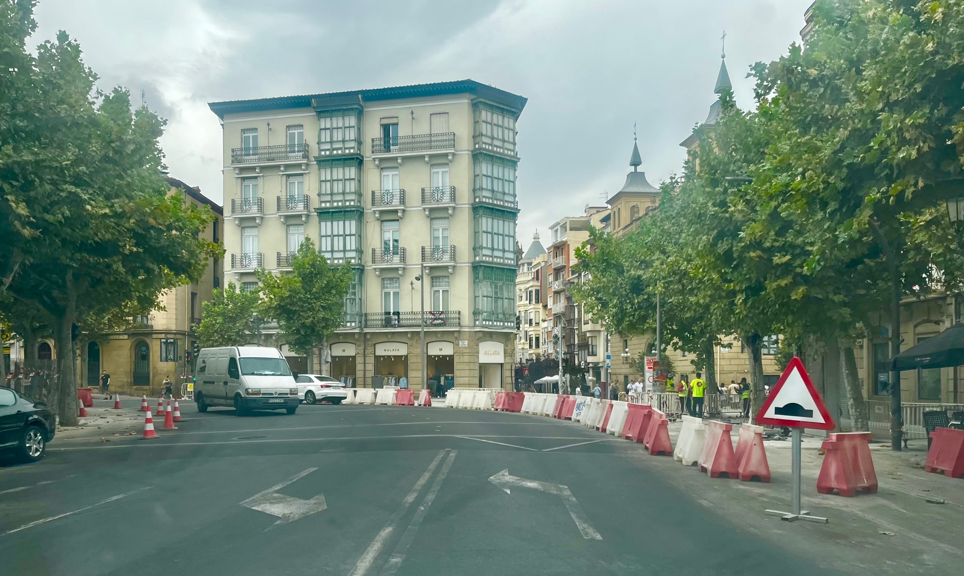 Imagen El avance en la obra de la Glorieta obligará a un nuevo corte al tráfico de las calles Muro del Carmen y de Cervantes entre el lunes 15 y el jueves 18