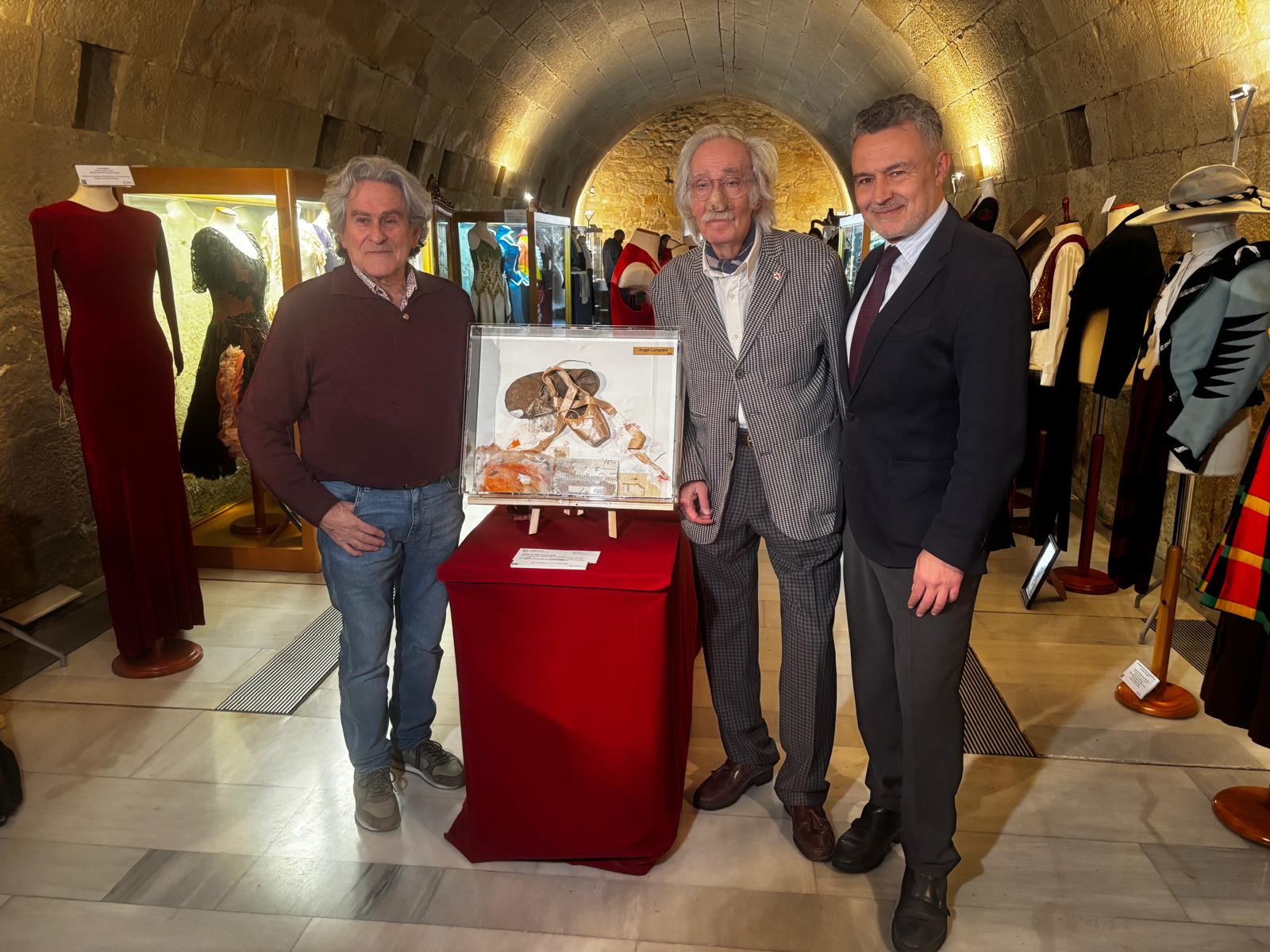 Donación Ángel Compairé