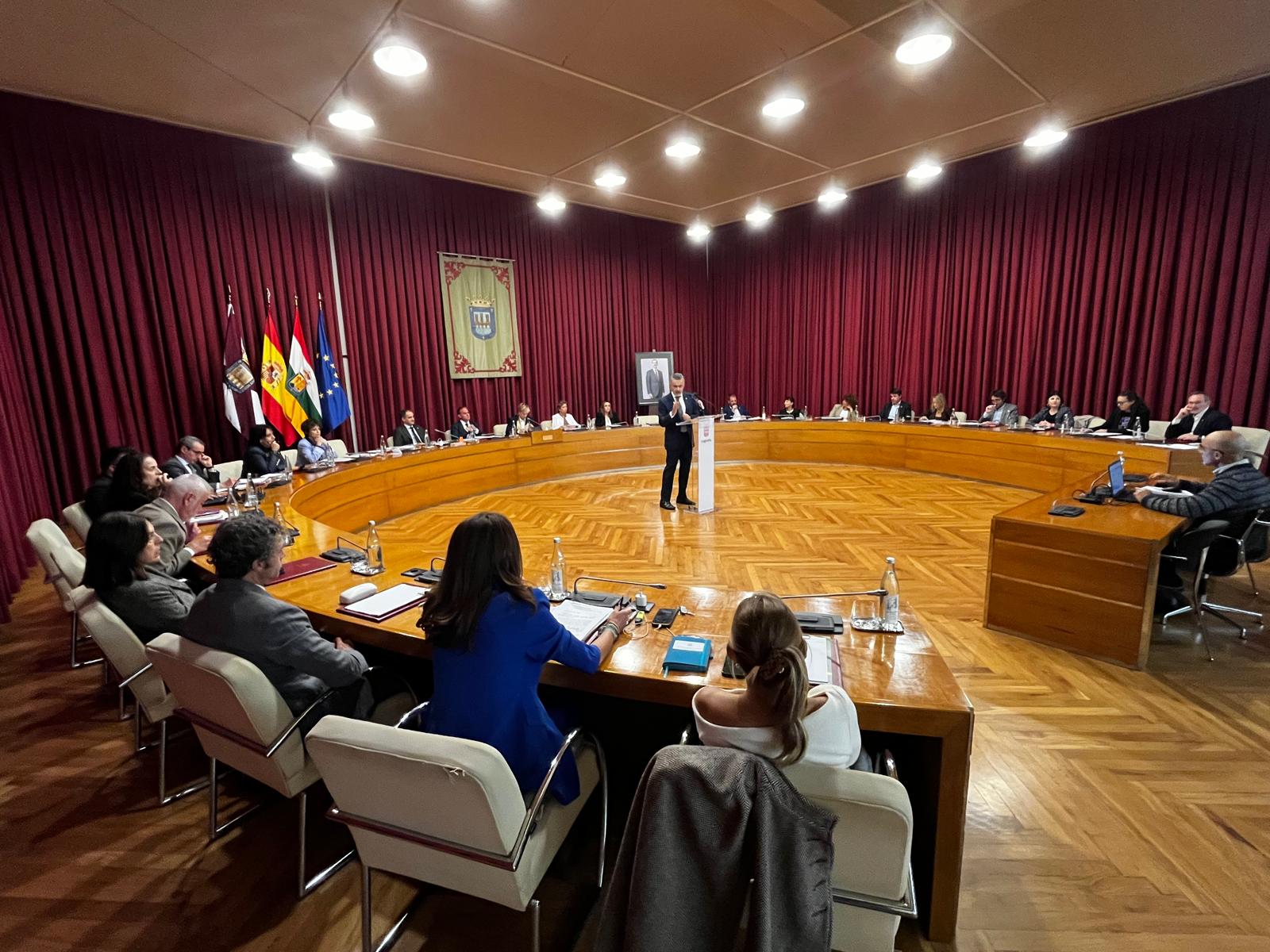 Imagen Escobar: “Nuestro modelo de ciudad mejora nuestros barrios y da respuesta a las demandas y necesidades de vecinos y vecinas”